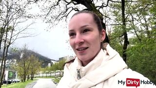 Hot tonåring amatör offentlig blowjob för främling