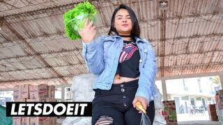 Varmt latinsk milf xiomara soto oljig knull på vägen