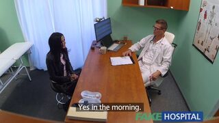 Amanda Black är väldigt jävla sin läkare på kliniken