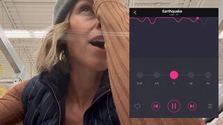 Hård form i snabbköpet med lata fjärrkontroll vibratorer