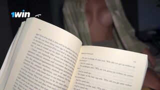 Min syster Mostoha förförde mig medan du läste - läckra närbild gnidning från en stor-ass tonåring