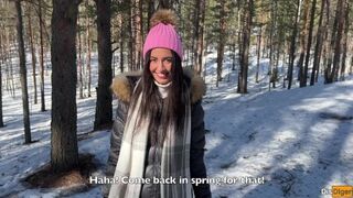 Förlorad flicka i skogen - vild jävla med glädje