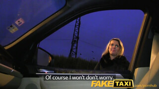 FakeTaxi - Jag missade bussen, kan du inte ta mig?