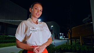 Waitress förstörde ordern och betalade med sin kropp