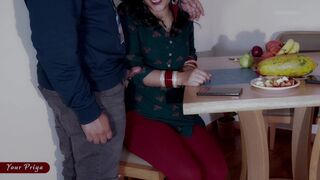 Priya bhabhi börjar hårt med den unga devaren och stänger med inkluderingen