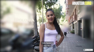 LASFOLLADORAS - Apolonia Lapedra är den vackraste spanska modellen