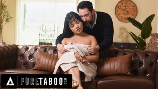 Vilda begär i slottet - Prinsessan Pure Taboo måste tillåta den perverterade butlern