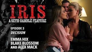 Wicked - Vackra blonda tjejer Emma Hix och Blake Blossom Hard får i tre