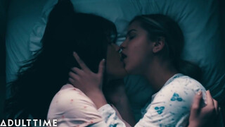 TRUE LESBIAN - hur mormoner slickar varandra