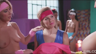 GIRLCORE - Aerobics-passet förvandlas till en orgie