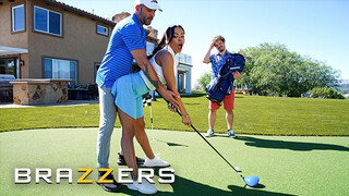 BRAZZERS - Luna Star bedrar sin man med en golfcoach hellre än att lära sig en ny sport